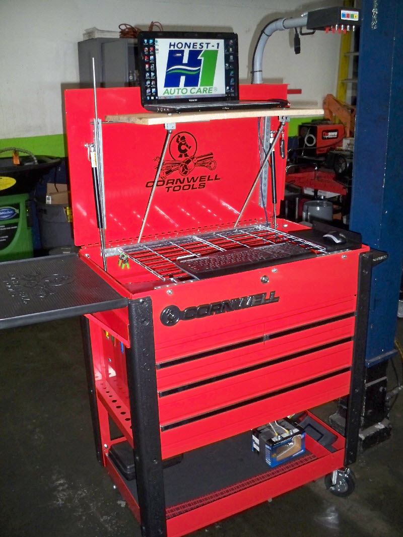 NEW_DIAG_CART_AND_TOOL_BOX_001_001.jpg